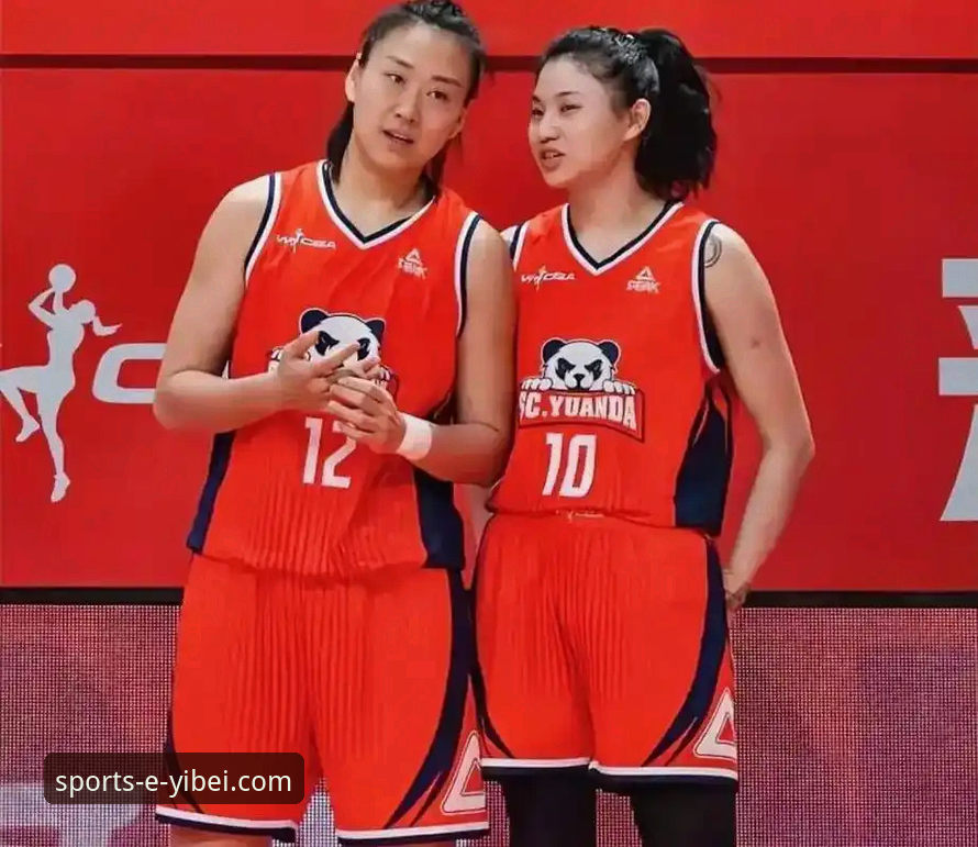 四川女篮创纪录大胜 vs 山西女篮：WCBA总决赛G1深度对比分析